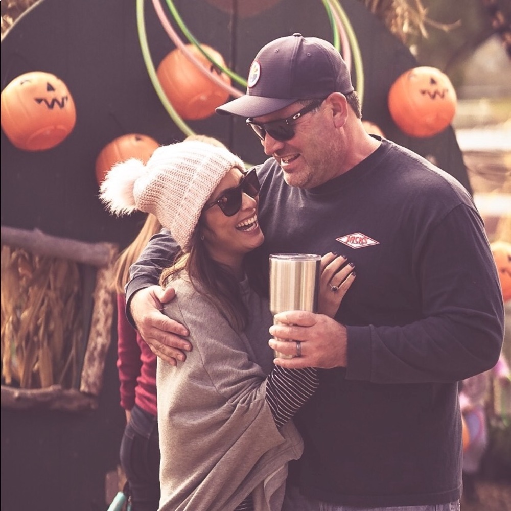 Meet your Posher, Monique